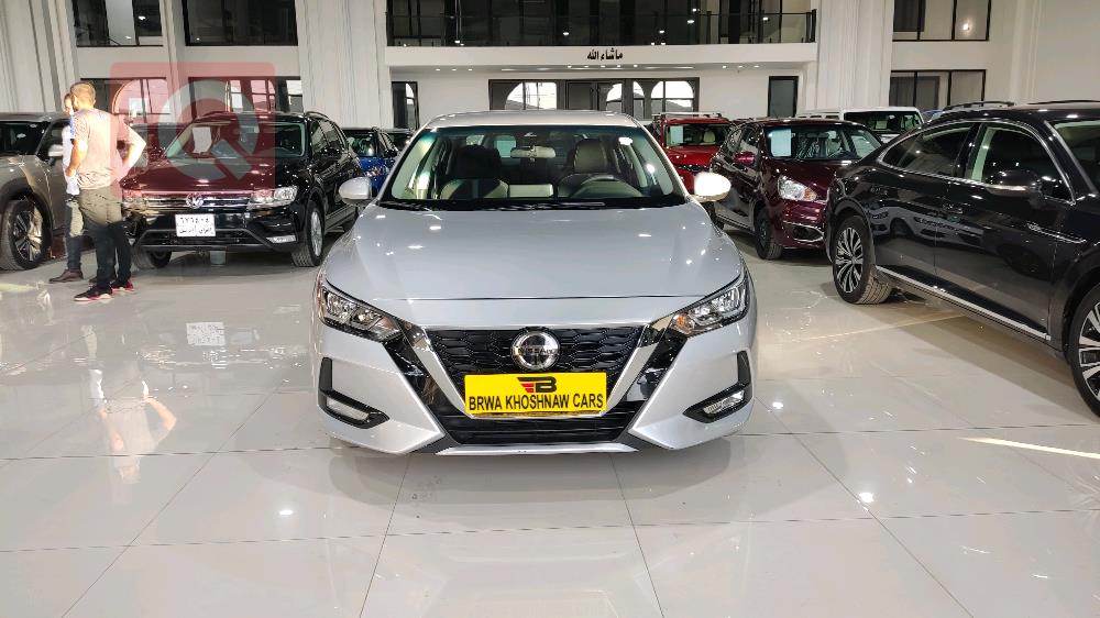 نيسان سنترا